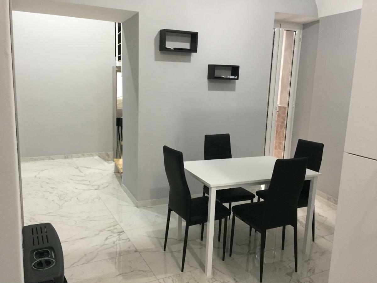 Casa Toto' Lejlighed Napoli Eksteriør billede